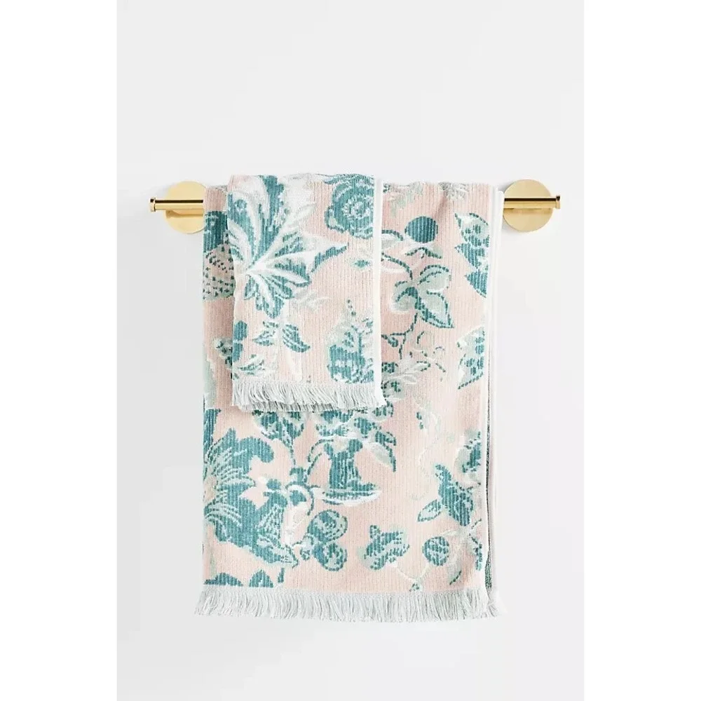 Anthropologie Eugenie Cotton Woven Floral Hand Towel Rose Tyrie Blush NWT 30x16‎